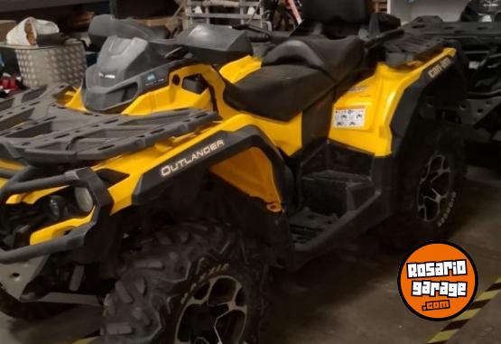 Cuatris y UTVs - Can Am Outlander bi-plaza G2 Max 2014 15700Km - En Venta