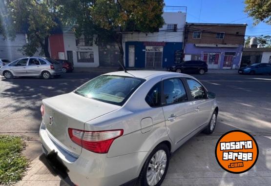 Autos - Fiat grand siena 2016 Nafta 185000Km - En Venta