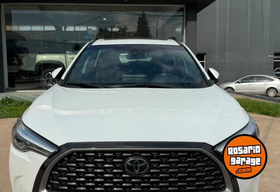 Camionetas - Toyota Corolla Cross Seg 2021 Nafta 83000Km - En Venta