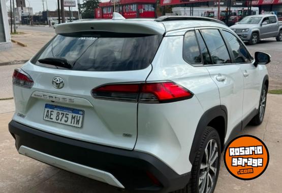 Camionetas - Toyota Corolla Cross Seg 2021 Nafta 83000Km - En Venta