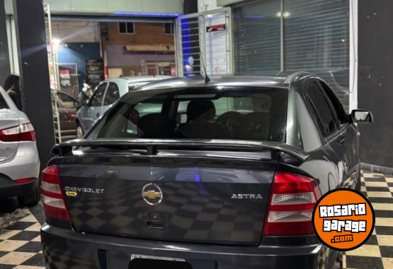 Autos - Chevrolet Astra 2009 GNC 178000Km - En Venta