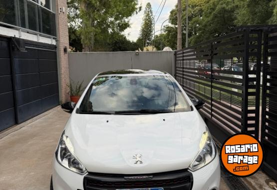 Autos - Peugeot 208 GT 2017 Nafta 108000Km - En Venta