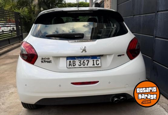 Autos - Peugeot 208 GT 2017 Nafta 108000Km - En Venta