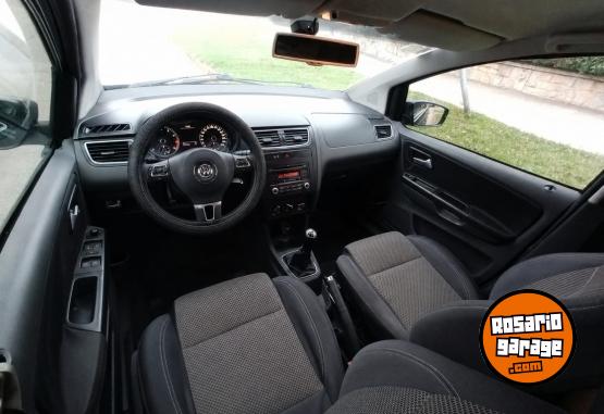 Autos - Volkswagen Suran highline 2012 GNC 111Km - En Venta