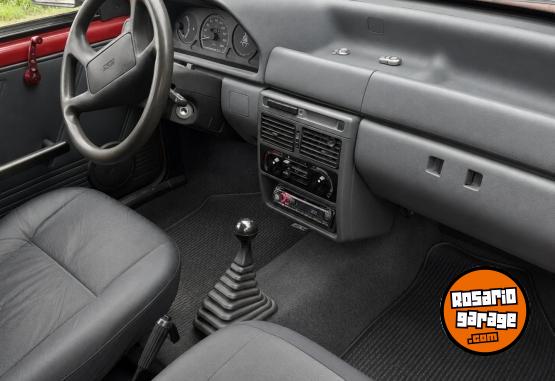 Autos - Fiat Uno 2000 Nafta 63000Km - En Venta