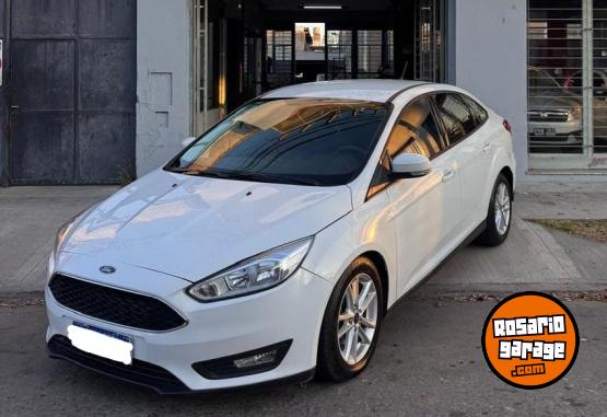 Autos - Ford Focus 2020 Nafta 100000Km - En Venta