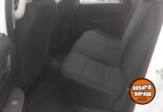 Camionetas - Toyota Hilux 2021 Nafta 131000Km - En Venta