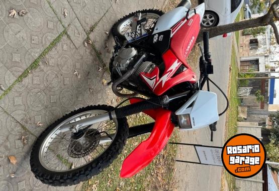 Motos - Honda Xr 250 tornado 2016 Nafta 33700Km - En Venta