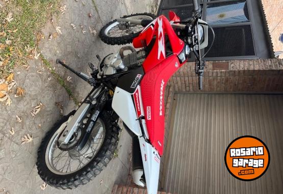 Motos - Honda Xr 250 tornado 2016 Nafta 33700Km - En Venta