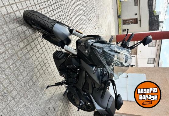 Motos - Bajaj Dominal 2022 Nafta 1111Km - En Venta