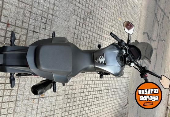 Motos - Bajaj Dominal 2022 Nafta 1111Km - En Venta