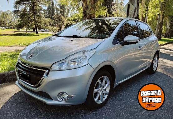 Autos - Peugeot 208 2013 Nafta 111Km - En Venta