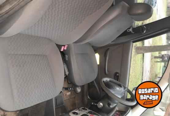 Autos - Fiat Palio 2006 Nafta 130000Km - En Venta