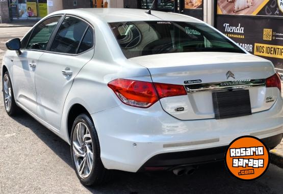 Autos - Citroen C4 - SEDAN 4 PUERTAS 2013 Nafta 84650Km - En Venta