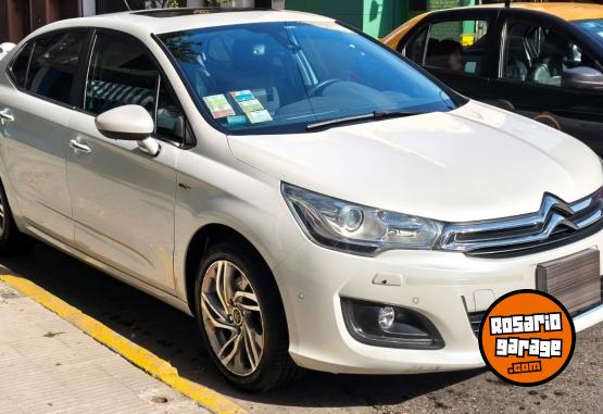 Autos - Citroen C4 - SEDAN 4 PUERTAS 2013 Nafta 84650Km - En Venta