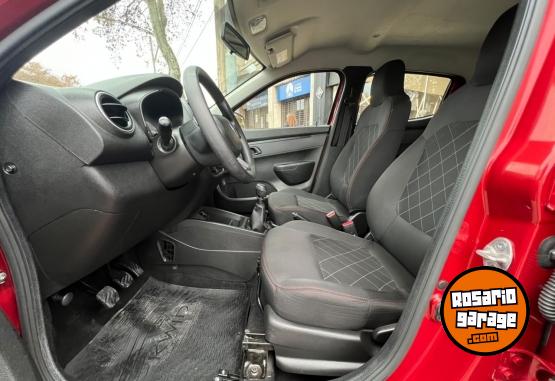 Autos - Renault Sandero Intens 2022 Nafta 30000Km - En Venta