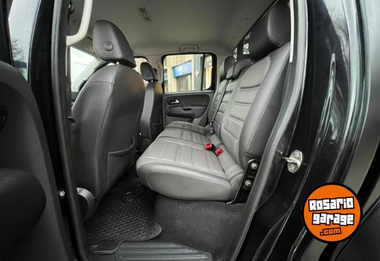 Camionetas - Volkswagen Amarok Highline 2017 Diesel 140000Km - En Venta