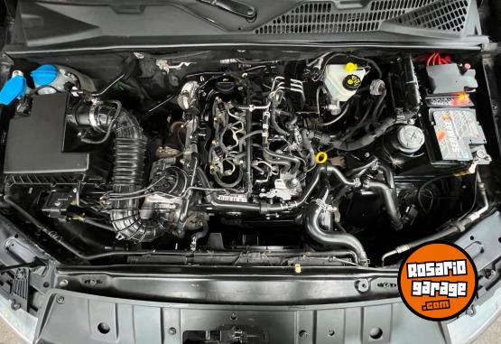 Camionetas - Volkswagen Amarok Highline 2017 Diesel 140000Km - En Venta