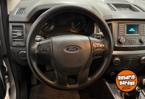 Utilitarios - Ford Ranger 2.2 cabina simple 2023 Diesel 23600Km - En Venta