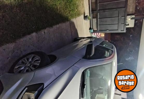 Autos - Volkswagen Trend 2017 Nafta 42000Km - En Venta