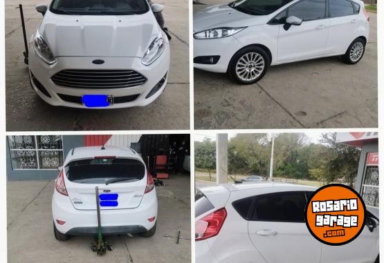 Autos - Ford Fiesta kineti 2014 Nafta 150000Km - En Venta