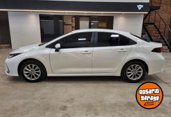 Autos - Toyota TOYOTA COROLLA XLI CVT 2021 Nafta 120000Km - En Venta