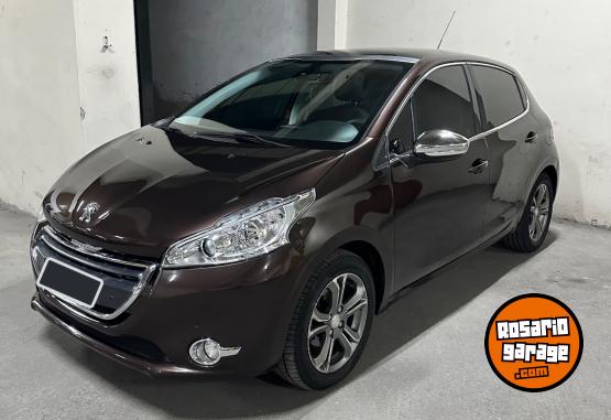 Autos - Peugeot 208 FELINE 1.6 2014 Nafta 111000Km - En Venta