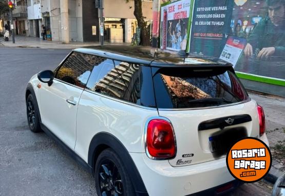Autos - Mini Mini Cooper Sedan 2017 Nafta 110000Km - En Venta