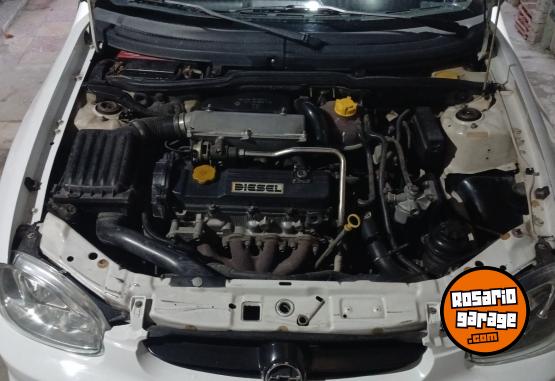 Autos - Chevrolet Corsa clasic 2002 Diesel 247000Km - En Venta