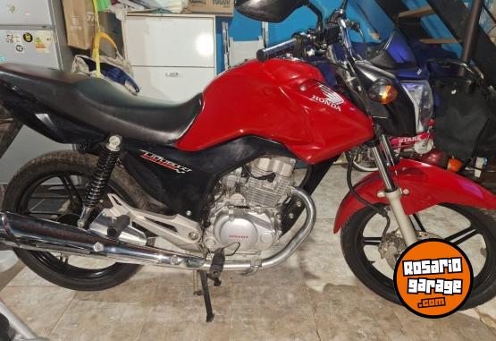 Motos - Honda Cg titan 150 2017 Nafta 20000Km - En Venta