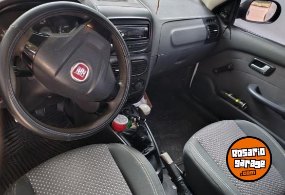 Utilitarios - Fiat Strada working 2014 GNC 189000Km - En Venta