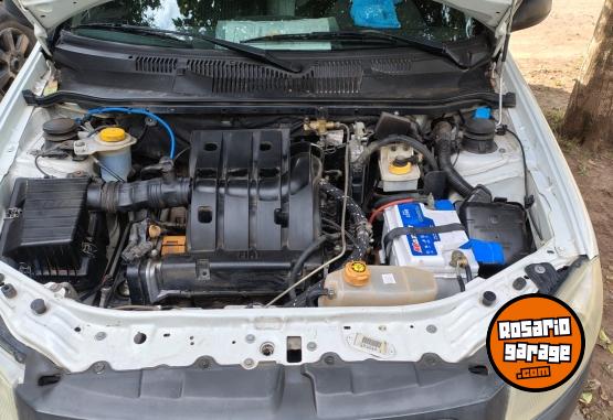 Utilitarios - Fiat Strada working 2014 GNC 189000Km - En Venta