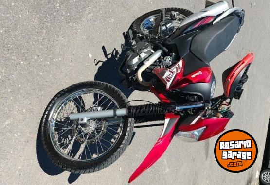 Motos - Zanella ZR250 2024 Nafta 14000Km - En Venta