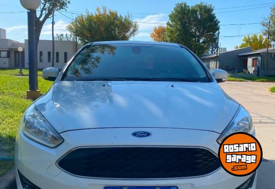 Autos - Ford SE PLUS 2017 Nafta 110000Km - En Venta