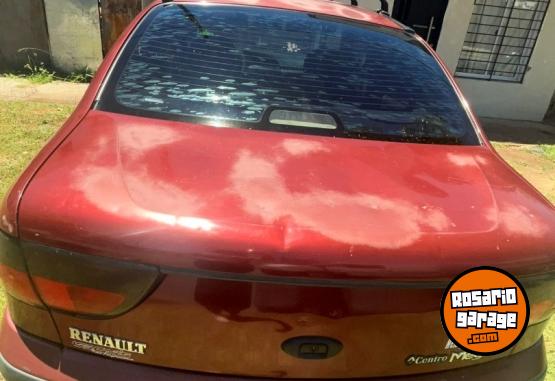 Autos - Renault Megan 1998 Nafta 210000Km - En Venta