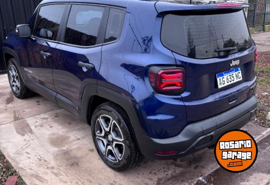 Camionetas - Jeep Renegade 2024 Nafta 32000Km - En Venta