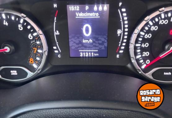 Camionetas - Jeep Renegade 2024 Nafta 32000Km - En Venta