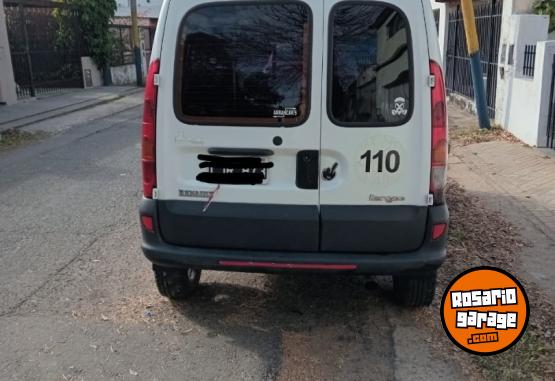 Utilitarios - Renault Kangoo furgon con aire 2012 Diesel 178000Km - En Venta