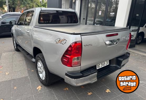 Camionetas - Toyota Hilux 2018 Diesel 160000Km - En Venta
