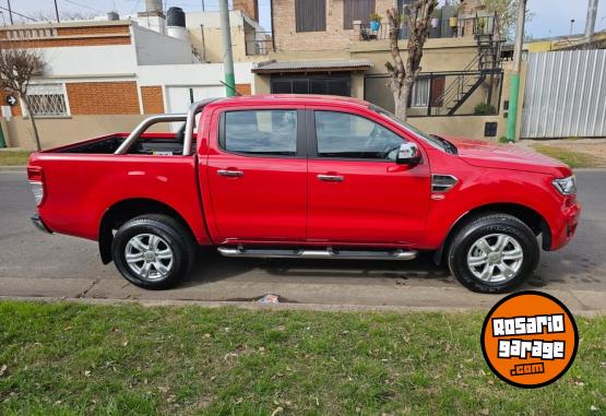 Camionetas - Ford RANGER XLT 3.2 MANUAL 4X2 2023 Diesel 22000Km - En Venta