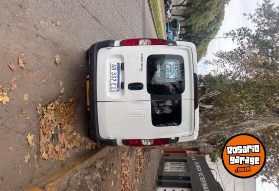 Utilitarios - Fiat Fiorino 2017 GNC 106000Km - En Venta