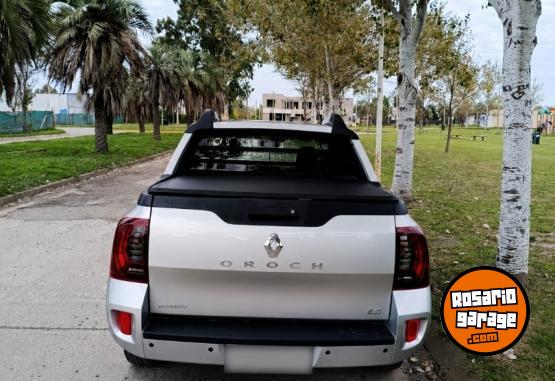 Camionetas - Renault Duster Oroch 2.0 Outsider 2018 GNC 206000Km - En Venta