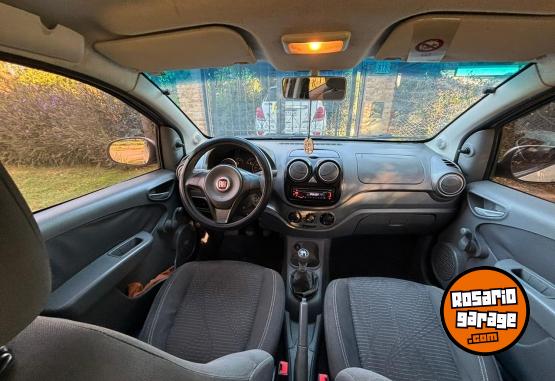 Autos - Fiat Palio Attractive 2015 Nafta 145000Km - En Venta