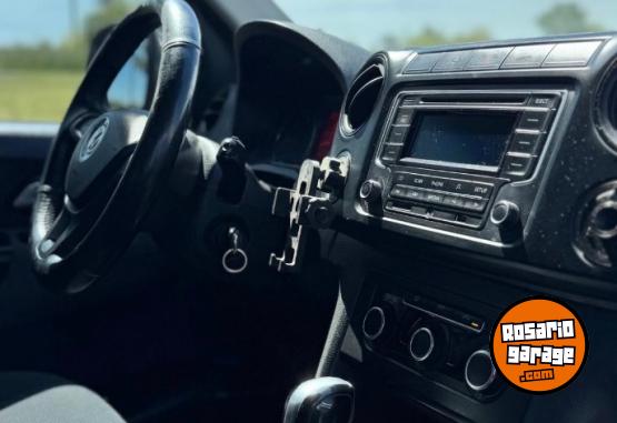 Camionetas - Volkswagen Amarok Trendline 4x4 a/t 2016 Diesel 170000Km - En Venta