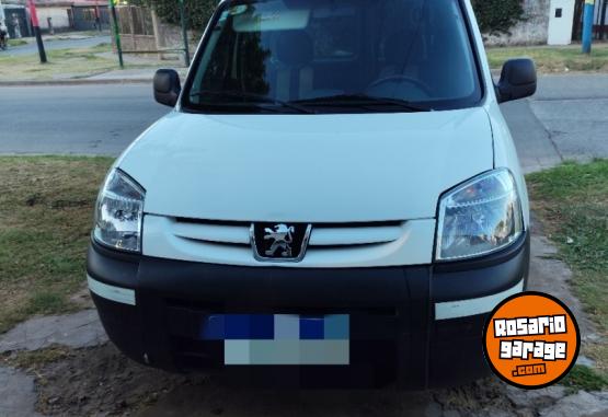 Utilitarios - Peugeot Partner 2022 GNC 69886Km - En Venta