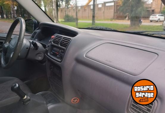 Camionetas - Suzuki Grand Vitara 2006 Nafta 262000Km - En Venta