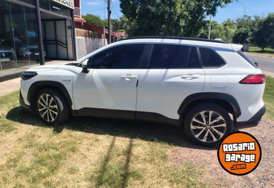 Autos - Toyota Corolla Cross Seg híbrido 2021 Electrico / Hibrido 78000Km - En Venta
