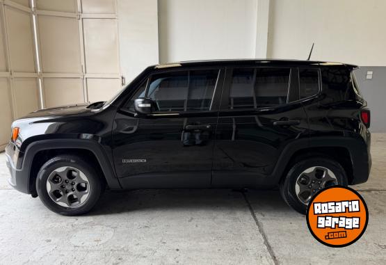 Camionetas - Chrysler JEEP RENEGADE SPORT 2017 Nafta 90000Km - En Venta