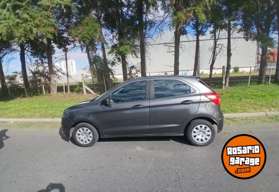 Autos - Ford Ka 2018 Nafta 100000Km - En Venta