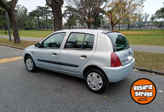 Autos - Renault Clio 2 RN 2000 Nafta 300000Km - En Venta